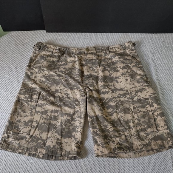 MILITARY ISSUE MENS SHORTS X-LARGE REGULAR - Picture 1 of 13